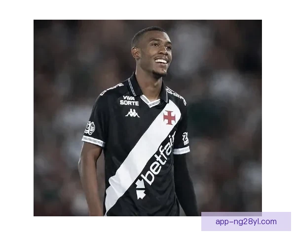 伯恩茅斯达成拉扬三千万交易