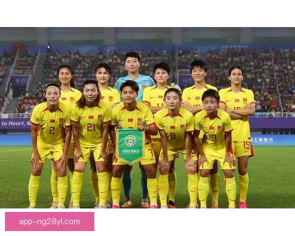 中国女足大胜晋八强 球员表现喜忧参半